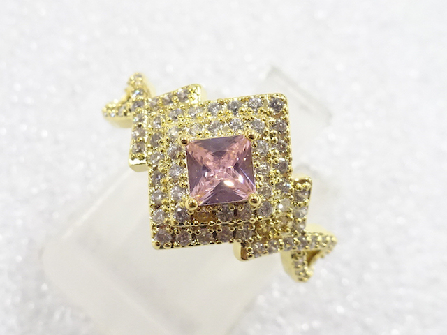 JAPANESE KIMONO / ANTIQUE COLORED STONE RING (SIZE 11)
